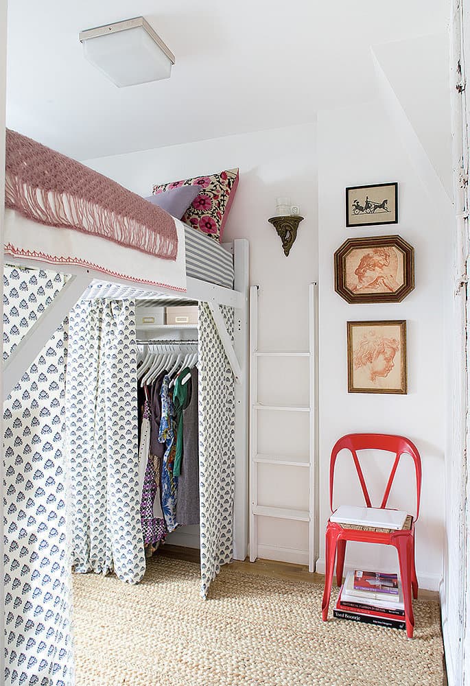 Where to Hang Curtains in the Dorm (Other Than The Windows) - Dorm ...